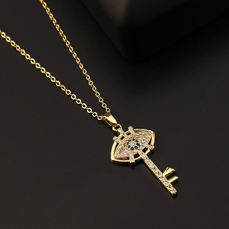 trendy evil eye pendant necklace