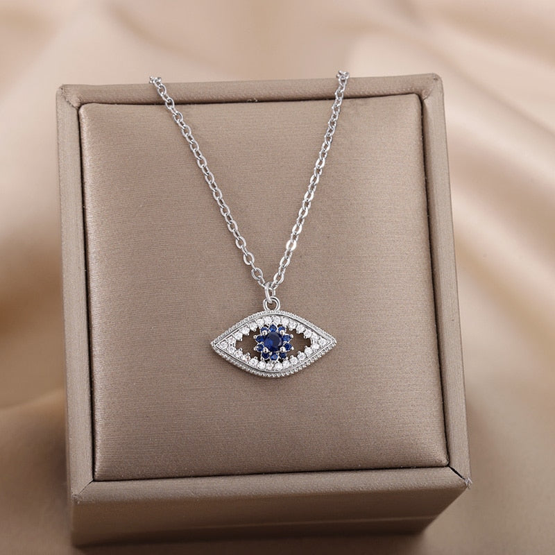 Pretty Evil Eye Pendant Choker Necklace