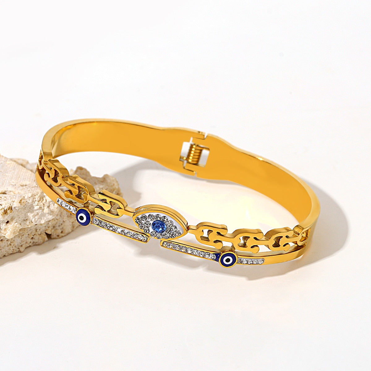 Buy quality Ladies 916 Cz Diamond Gold Bracelet-LB74 in Ahmedabad